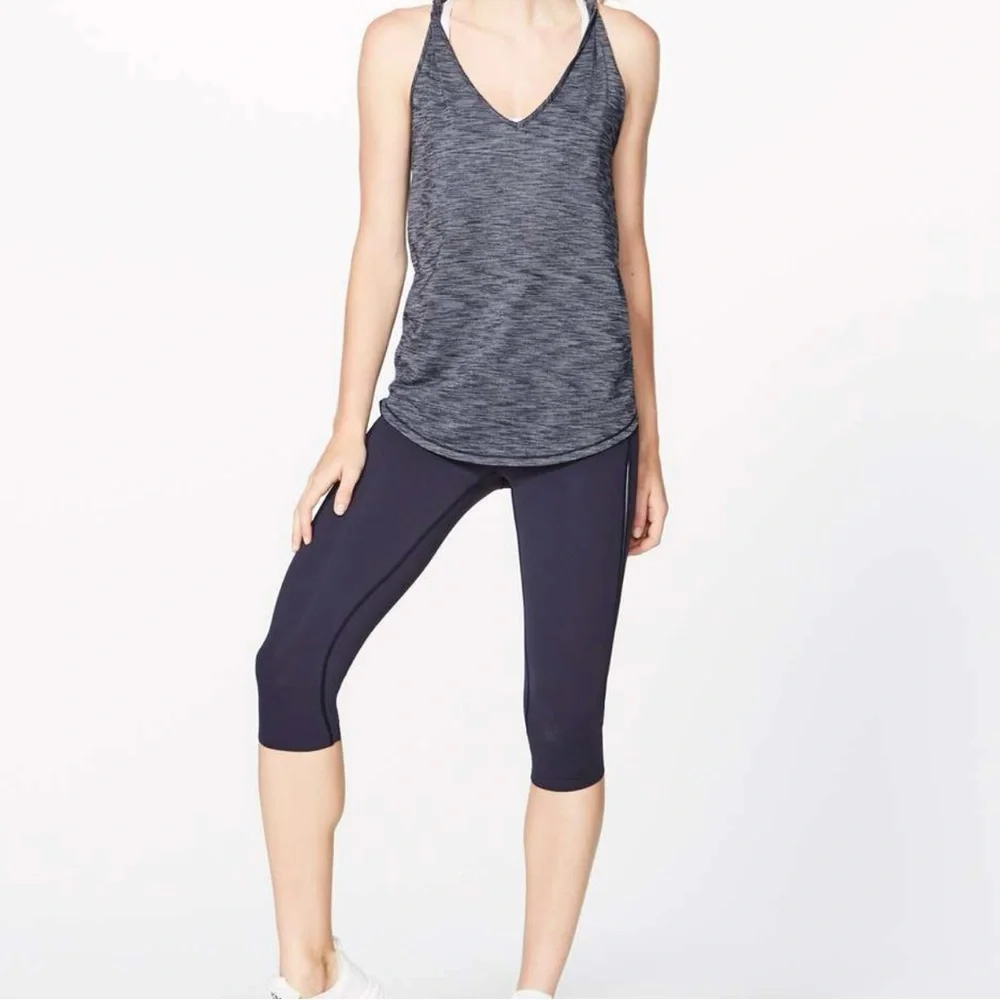 Lululemon Do The Twist Tank Heathered Deep Navy Womens 4